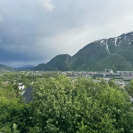 Helligbergvegen 1 4* Mosjøen